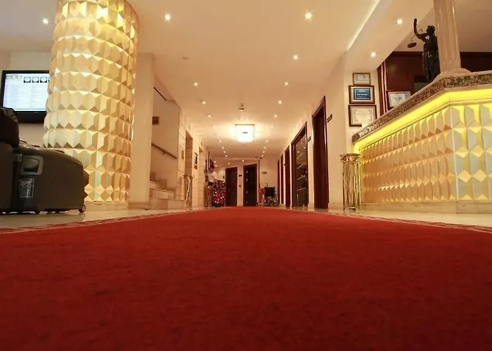 Mosaic Old -special Category Отель