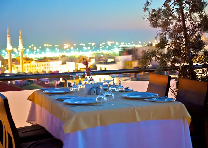 Mosaic Old -special Category Отель