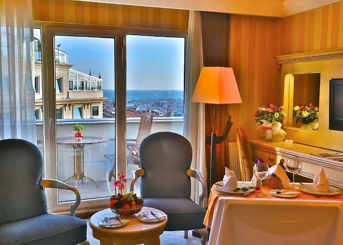 Mosaic Old -special Category 4*