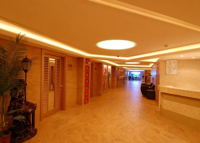 Mosaic Old -special Category Отель 4*